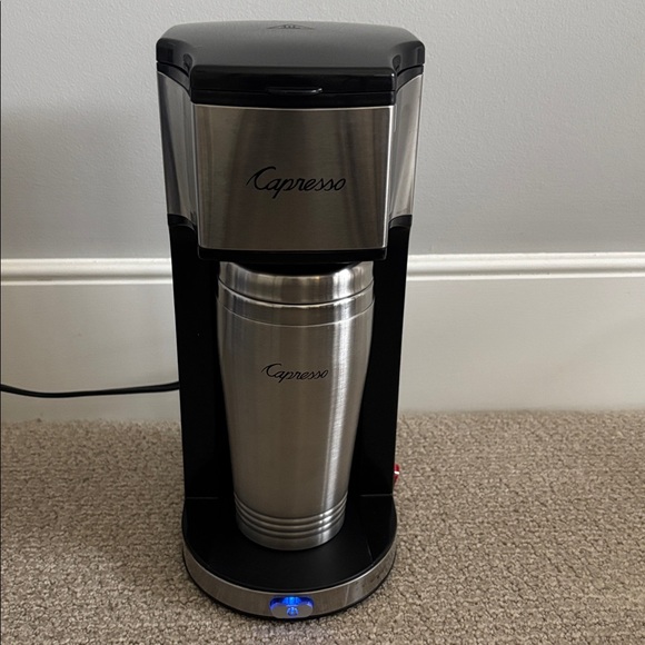 Capresso On The Go Personal Coffee Maker - Picture 3 of 7